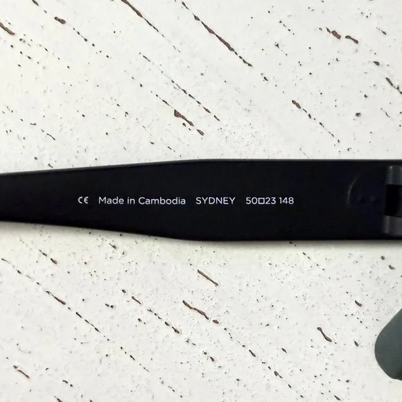 TOMS Sydney Traveler Black/Olive Sunglasses - Picture 9 of 12